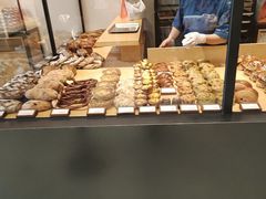 -LANLIZI BAKERY(COSMO店)