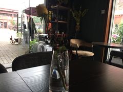 -EVA咖啡小酒馆