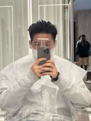 -PE SALON