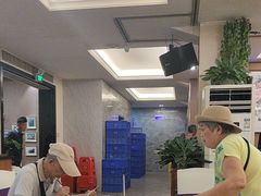 -万山楼海鲜酒家·二十三年老字号