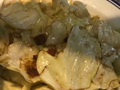 手撕包菜-何氏排骨(左家塘店)