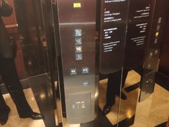 -上海龙之梦万丽酒店