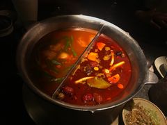 -湊湊火锅·茶憩(新中关购物中心店)