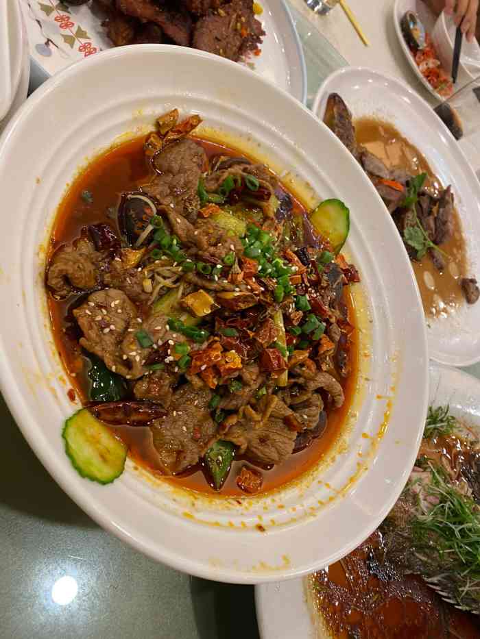 东豪园林海鲜酒家(南港路辅路店)-"环境不错,出品的分量和口味都比较