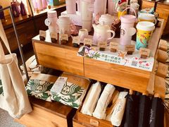-星巴克(迪士尼小镇店)