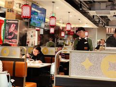 -八合里牛肉火锅(上海世茂广场店)