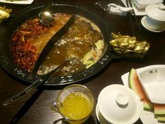 -菌自在·云南野生菌火锅(长安万达店)