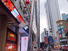 -八一路好吃街(雨田商务大厦店)
