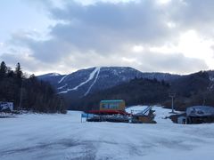 -亚布力新体委滑雪场