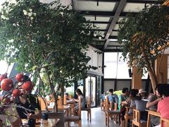 大堂-四月吧餐厅(正阳步行街店)