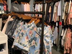 -Hollister(天环广场店)