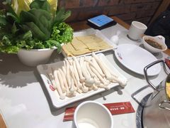 -焯牛潮汕牛肉火锅(云峰街创始店)