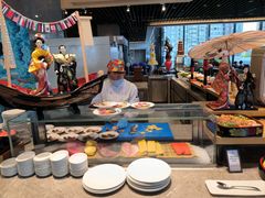 自助取餐区-武汉世茂希尔顿酒店·汇·全日餐厅