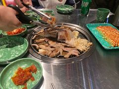 -欧巴炭烤肉오빠숯불구이(南京东路店)