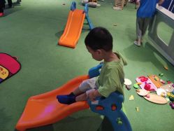 -幻贝家儿童乐园(武汉永旺梦乐城店)