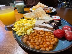 -JINNS锦时 steak&pizza(浸信会礼拜堂旧址店)