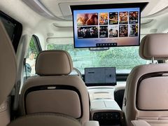 -小鹏汽车体验中心(苏州龙湖狮山天街店)