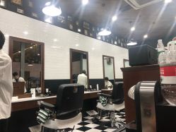 -MARTIN'S BARBER SHOP男士理发馆
