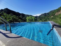 -北京山里寒舍度假酒店