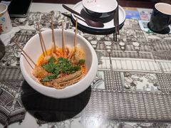 红油鸡爪-绿茶餐厅(光谷世界城步行街店)