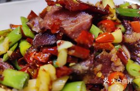 Old Hunan Smoked Beef