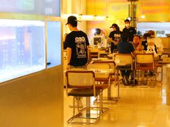 用餐区-白仁仔· 活烤海鲜 宵夜(豫园店)