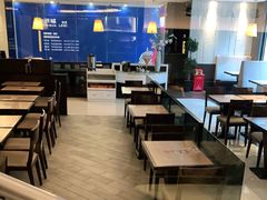 大堂-必胜客(WOW中心城店)