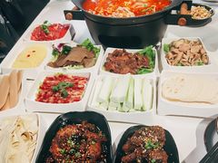 -盐枭肴·川味自贡菜(南强街店)