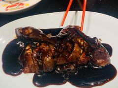 老头儿卤鸭-老头儿油爆虾·知味杭州(爱琴海购物中心)