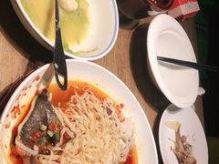 -爱碗亭·鲜炒湖南菜(壹城中心店)