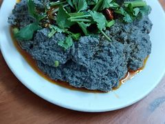 麻豆腐-宝瑞门钉肉饼店