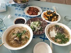 -十二忠手拉面(五福店)