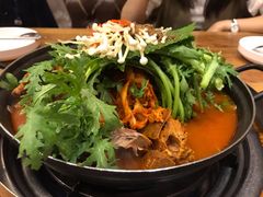 -喇喇排骨火锅·传统韩式脊骨汤(望京西园总店)