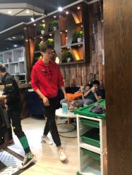 点击看大图 -PE SALON