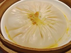 手拆蟹粉灌汤包-包小笼·金牌汤包(中山路店)