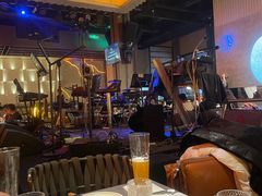 -洛缦音乐餐厅(工业展览馆万象城店)