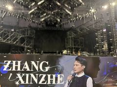 -东方体育中心(地铁站)