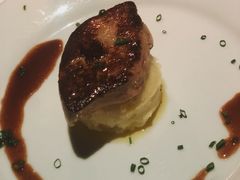 香煎鹅肝-茹丝葵经典牛排馆(上海外滩店)