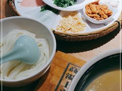 -上坐过桥米线(顺城店)