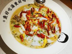 -江渔儿酸菜鱼·拔草餐厅(虎门君乐汇店)