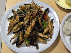 -乡府肉丁水饺(环山路店)