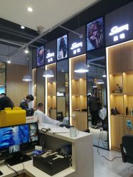 -洛施奇烫发染发沙龙