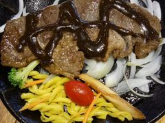 -菲尼克斯牛排店(杉杉奥特莱斯店)