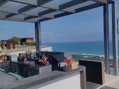 -瑰丽酒店·海吧·天际下午茶·现场DJ·天台酒吧