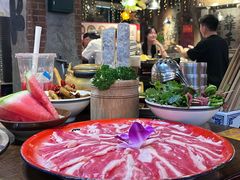 -萍姐火锅·公路夜市(武汉首店)