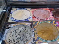 -哈根达斯(上海金山店)