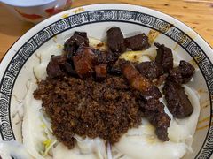 素椒杂酱+烧肉-马王庙刀削面馆(四川省交通学院宿舍店)