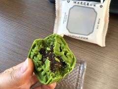 -好利来(上海虹桥新天地Lab主题店)