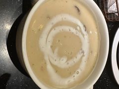 奶油蘑菇汤-西堤厚牛排(国瑞店)