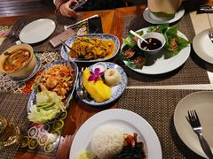 -卷心菜和避孕套餐厅(Pattaya)